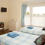 Binton 4* Filey